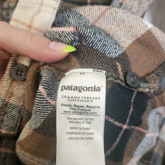 Patagonia Long-Sleeved Fjord Flannel Shirt - Tree Crown Carbon - Picture 6 of 9